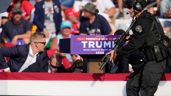 Pennsylvania Trump rally attendee describes moments of the shooting standing behind Trump