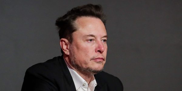 Elon Musk donated to a pro-Trump super PAC