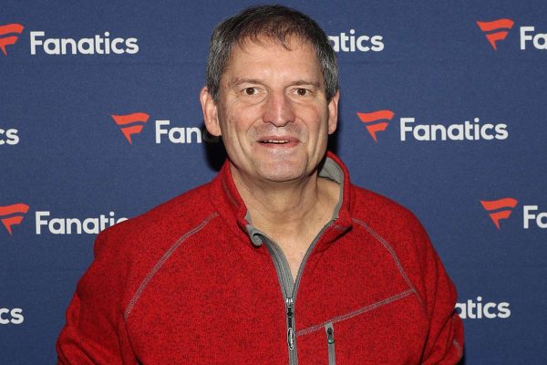 NFL Star Bernie Kosar Diagnosed with Liver Failure and Parkinson’s Disease