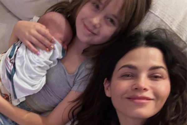 Jenna Dewan Posts Sweet Photo with All 3 Kids as She Shares Snippets of Life at ‘Home’