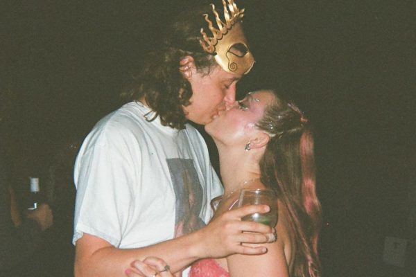 Billie Lourd Kisses Husband Austen Rydell in Photos from Her Glam 32nd Birthday: See the Sweet Pics