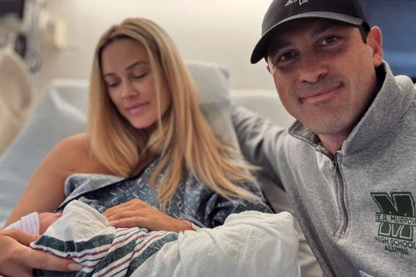 Peta Murgatroyd and Maks Chmerkovskiy Welcome Baby Boy No. 3 in ’47 Second’ Delivery: ‘Exactly One Push’