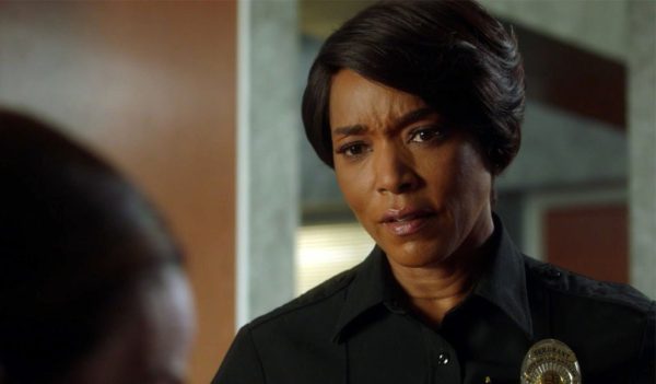 Now That’s an Emergency! 9-1-1’s Angela Bassett Is a Step Closer to Leaving ABC for Its Rival