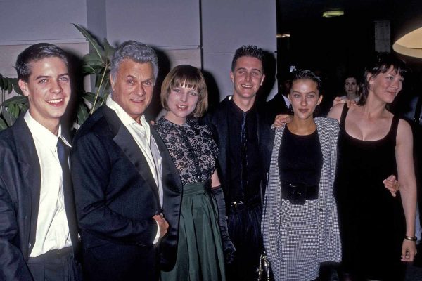 Tony Curtis’ Children: All About His Sons and Daughters, Including Actress Jamie Lee Curtis