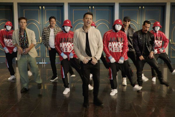 NKOTB Dance with Jabbawockeez, Stunt on Stage with Blue Man Group in Hilarious Video for Las Vegas Residency