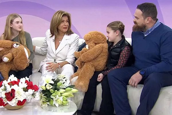 Hoda Kotb Tearfully Reunites with the Family of a Woman Who Died of Breast Cancer and Whom the Today Anchor Developed a Special Bond